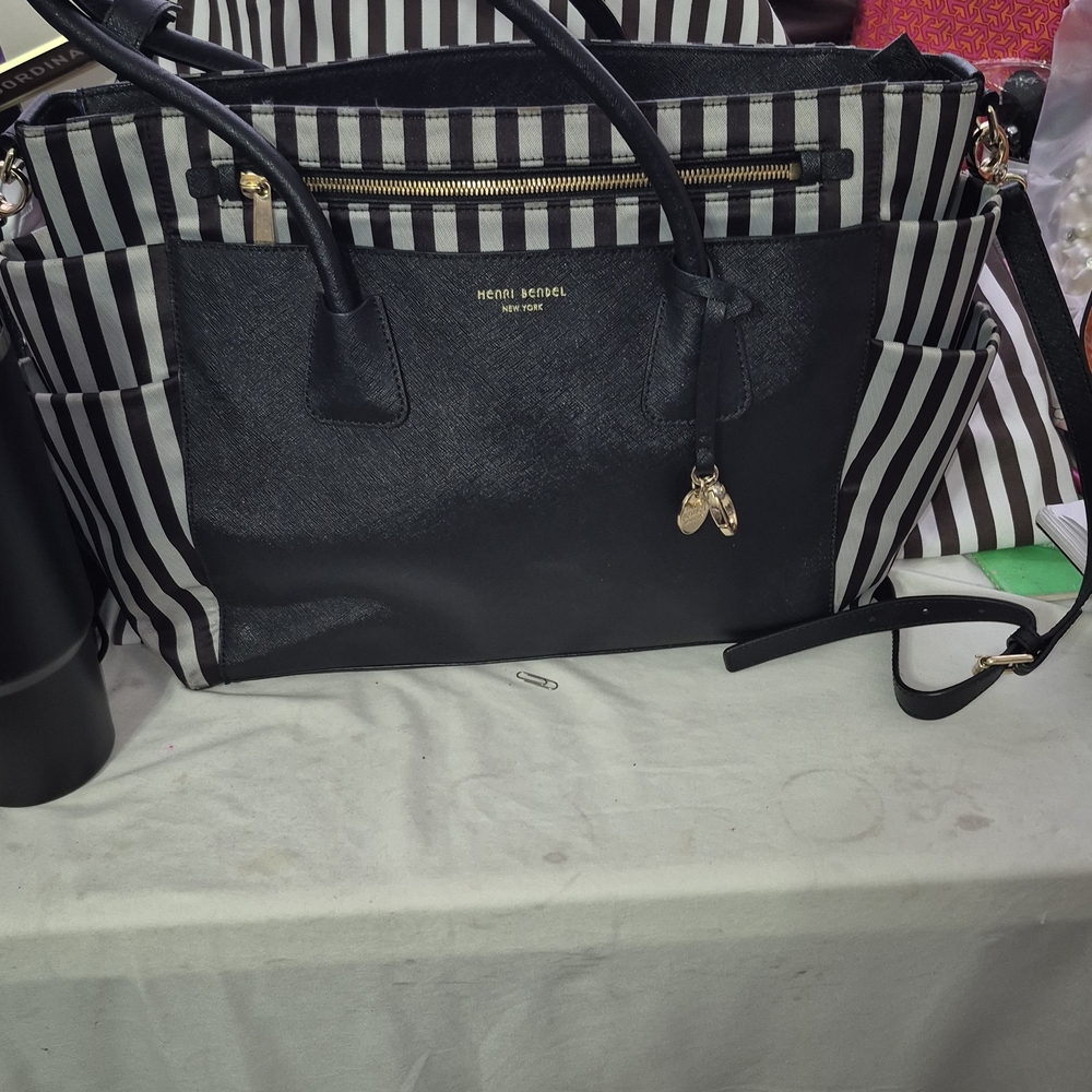 Henri Bendel Black and White Striped Women's